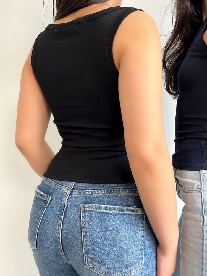 Black tank top #2