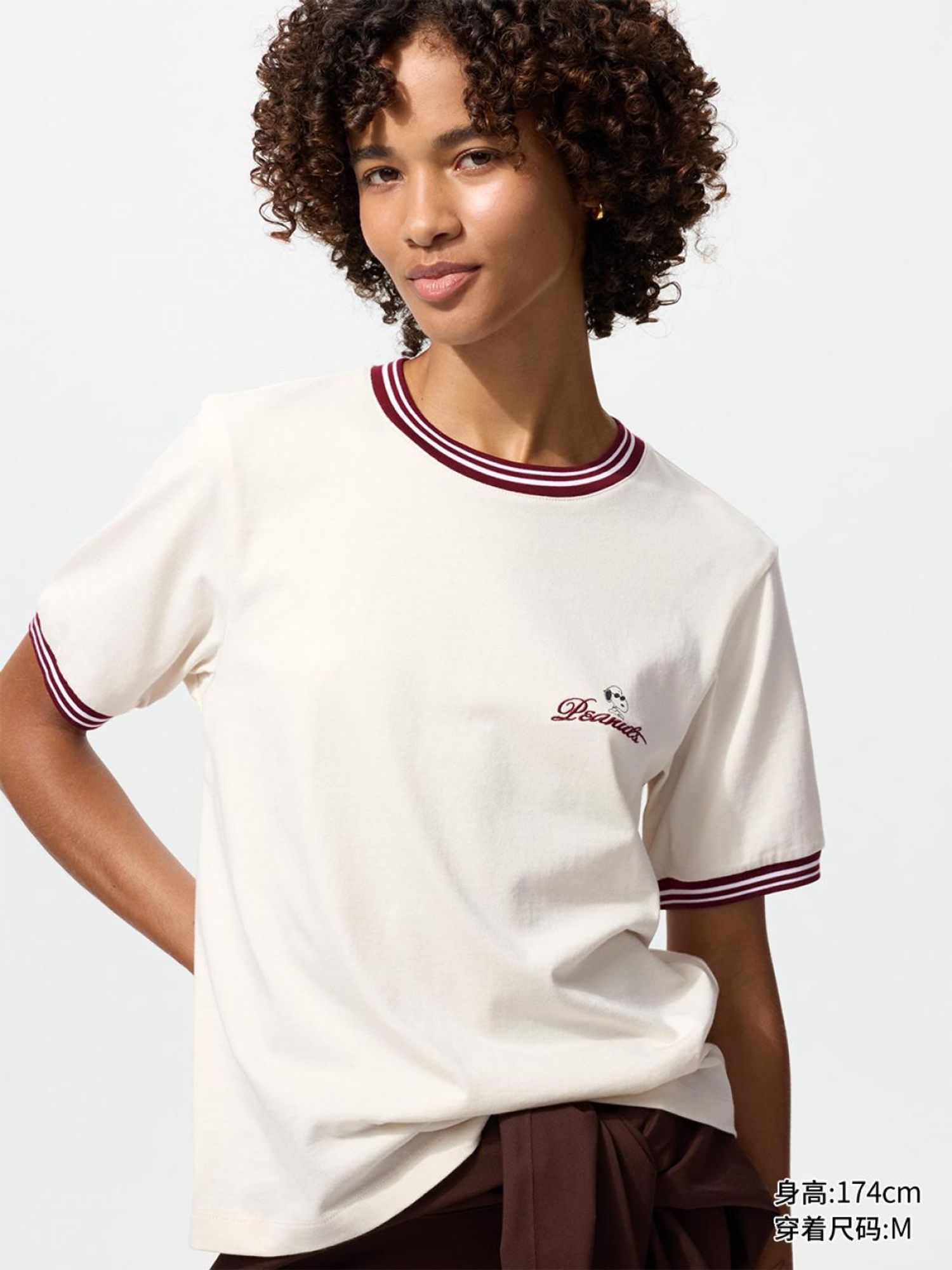 UNIQLO эмэгтэй футболка                           