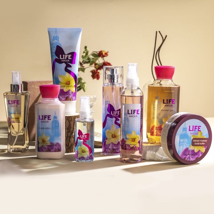 Life Amour Collection