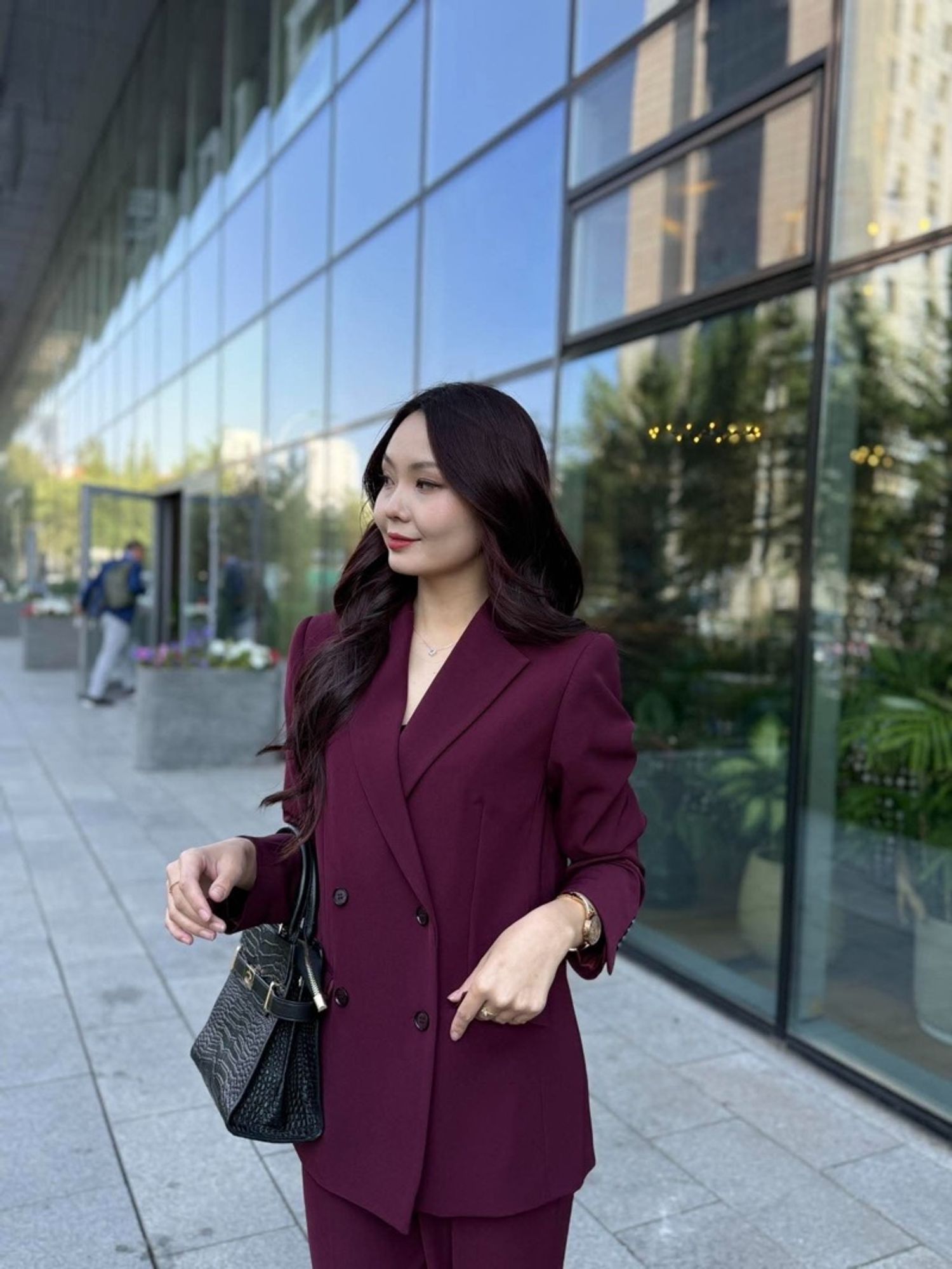 https://cdn.zochil.shop/2d7baf56-5efa-4b8c-832a-a0ed61ff67e0_t1500.jpg