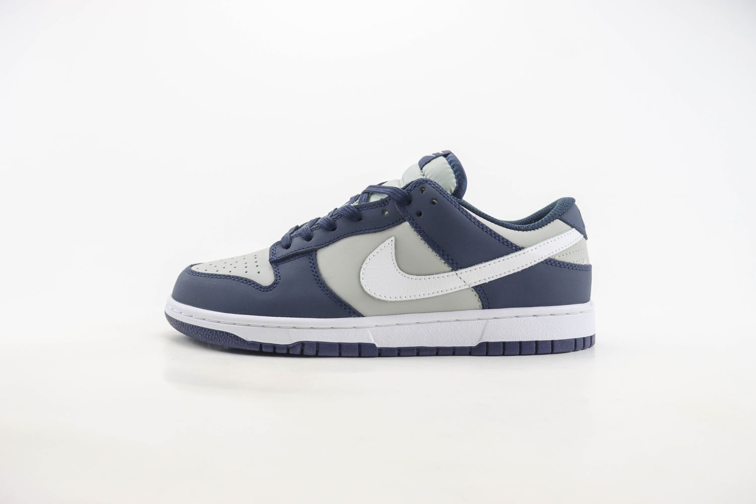 Dunk Low Midnight Navy 