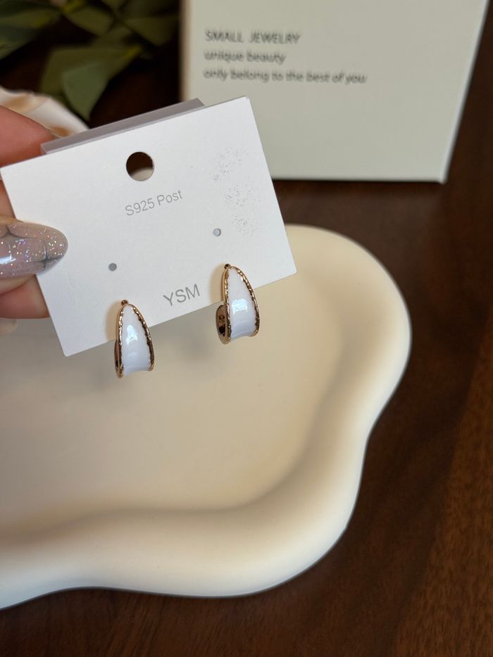 LUM GOLD EARRINGS