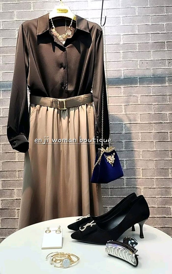 Силкен цамц ,Юбка