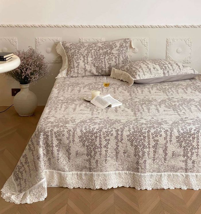 Нимгэвтэр зөөлөн  цэвэр даавуун орны бүтээлэг