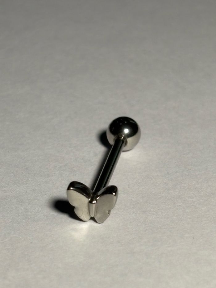 Хэлний ээмэг