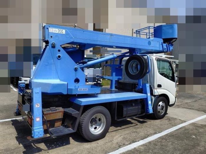 Hino Dutro сагстай өргүүр