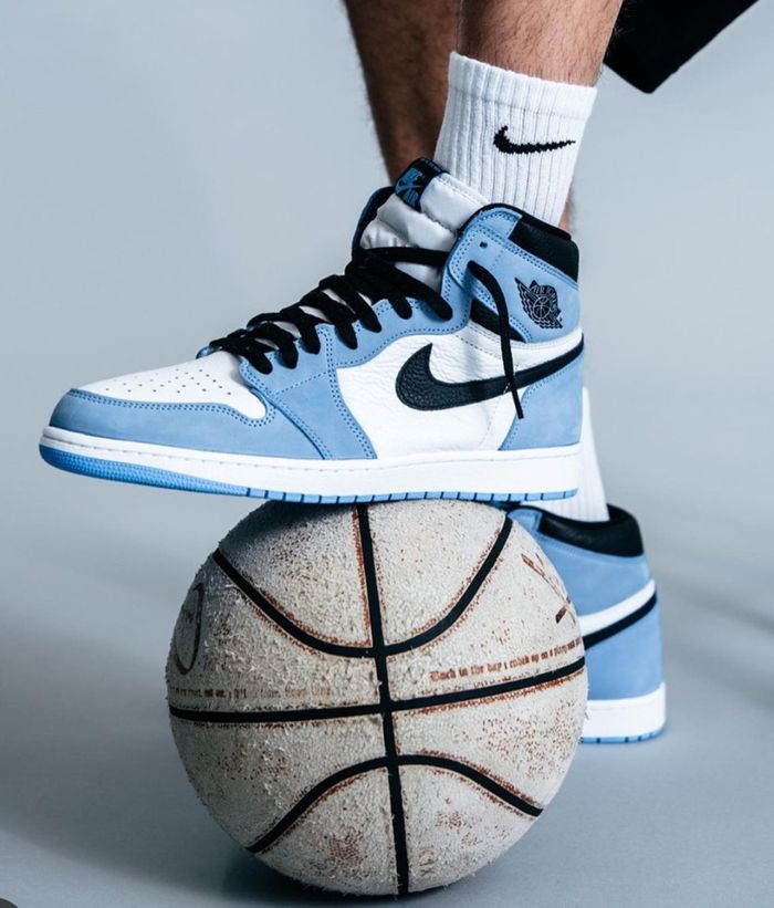 Jordan 1 Retro High OG Univer Bl