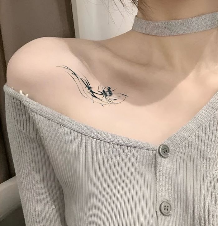 Жижиг цэцэг Усан шивээс