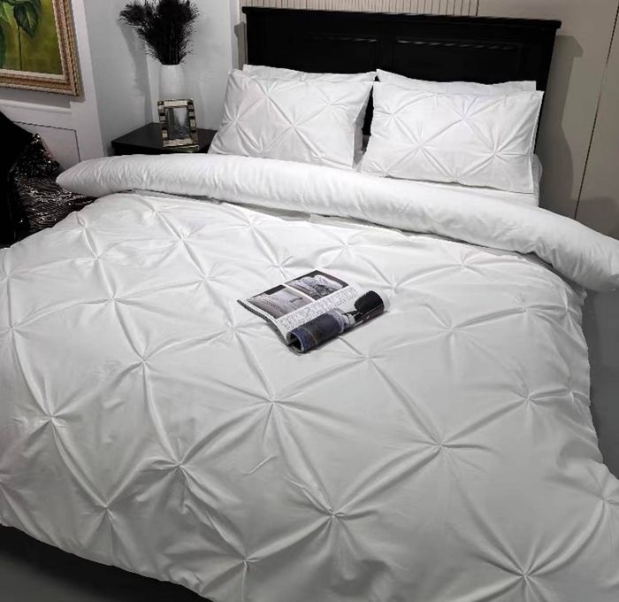 Зөөлөн сатин даавуун материалтай 4 хос