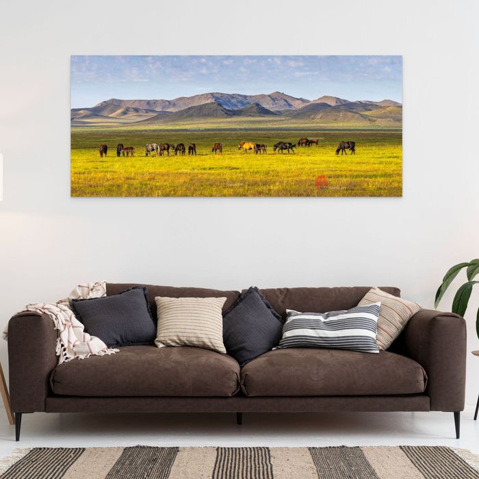 Их Адаацаг уул