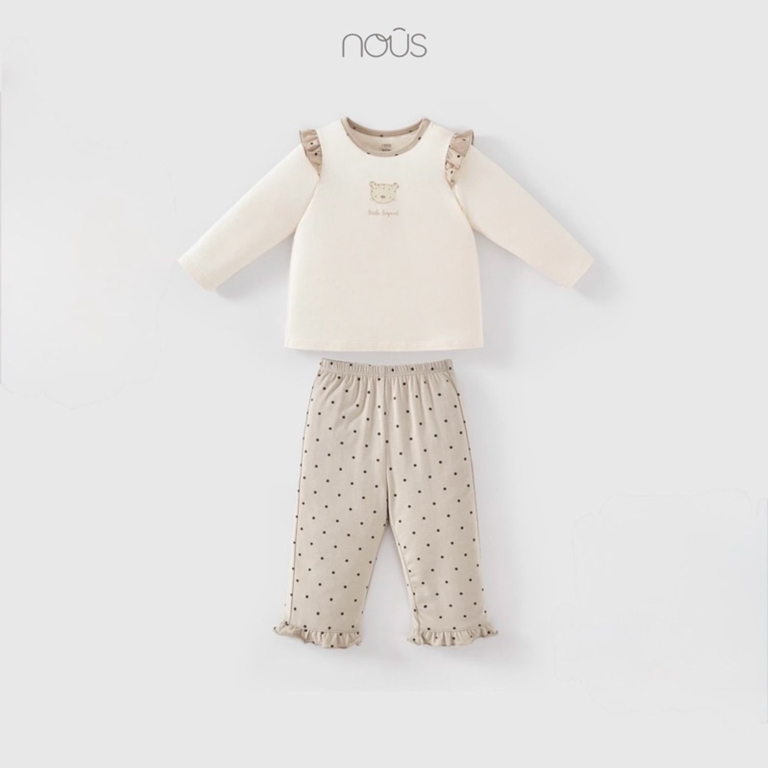 https://cdn.zochil.shop/307e5b0e-99c3-411a-b664-260365fecee3_t1500.jpg