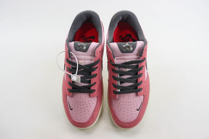 Nike SB Force 58 Low Barbie 