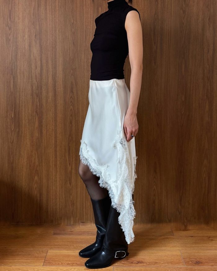 https://cdn.zochil.shop/30a719ea-2635-4b32-8cb1-bea59155f6f1_t700.jpg