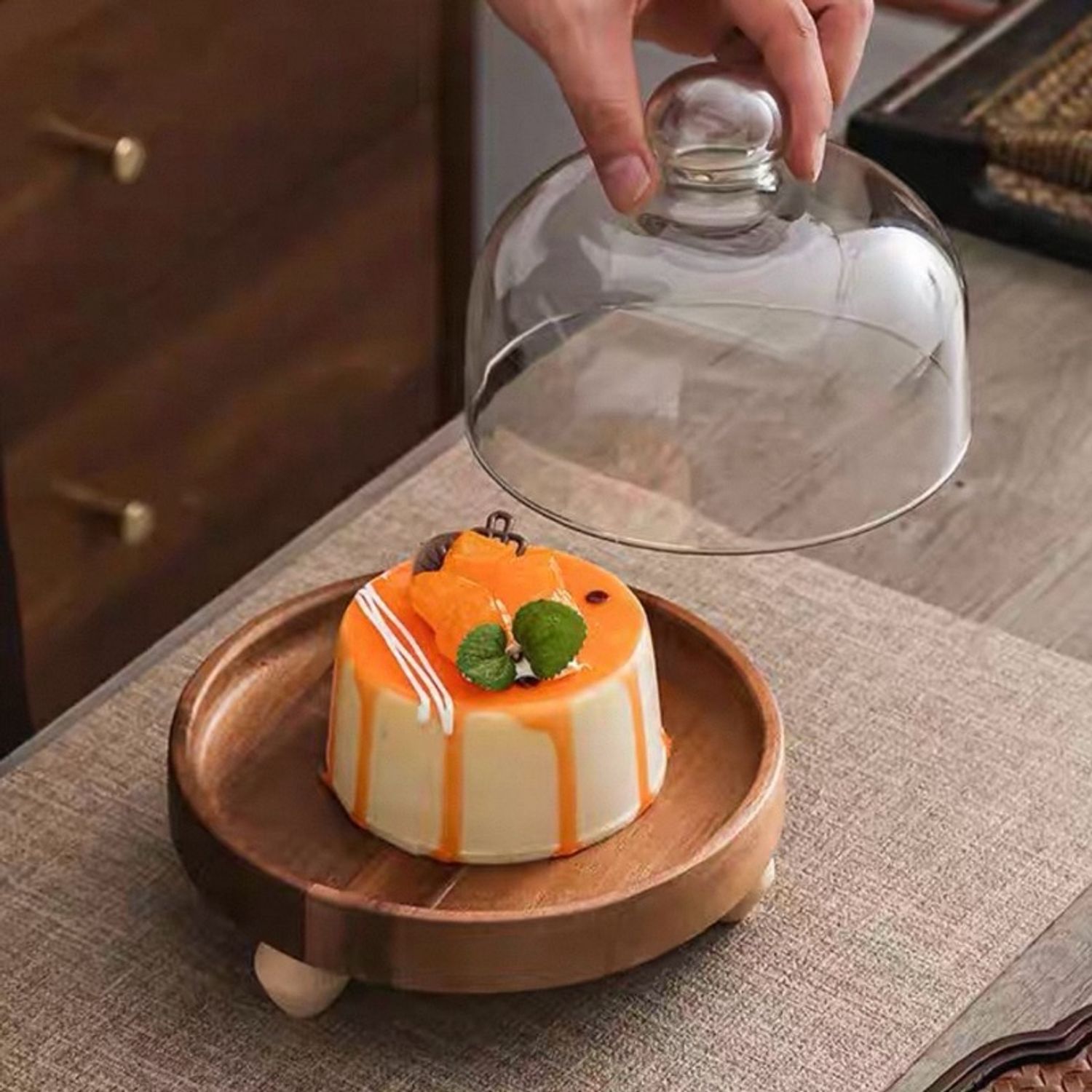 Модон таваг (шилэн таглаатай)