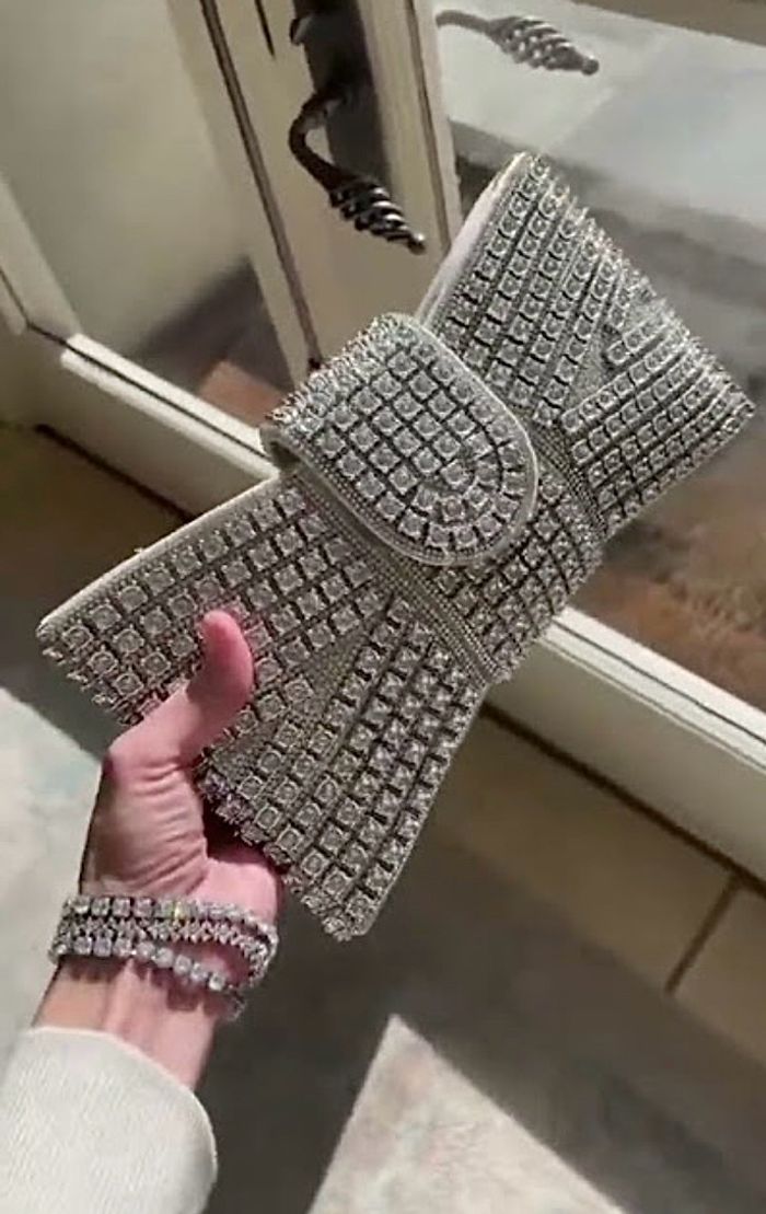 Гоёлын цүнх