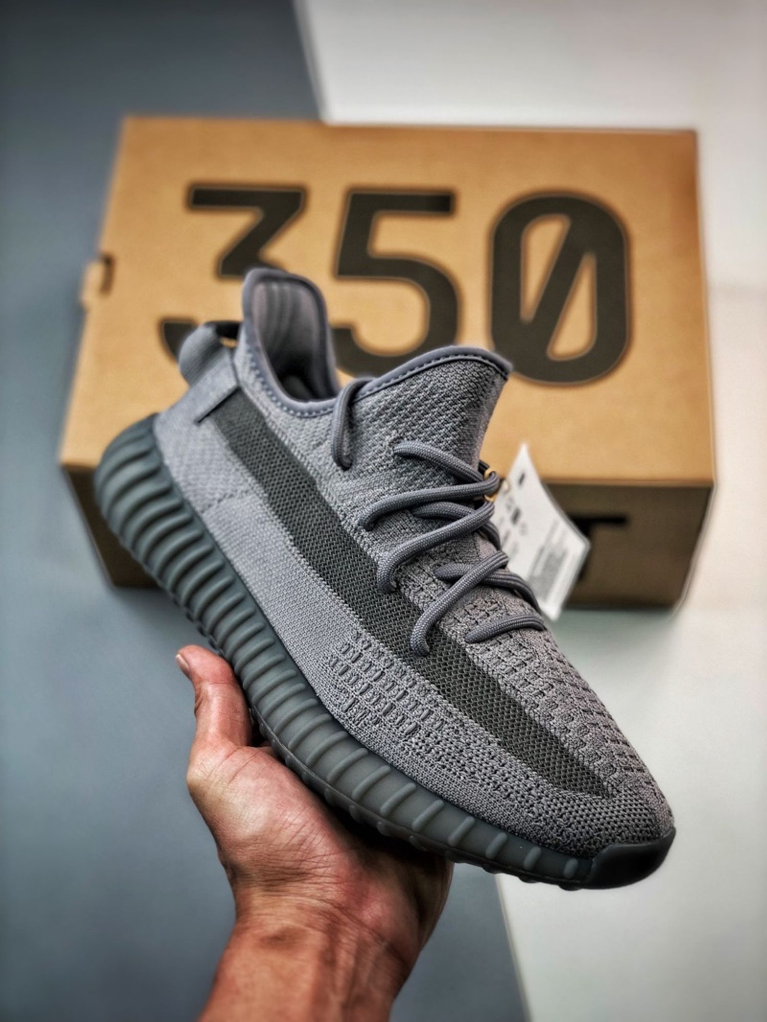 Yeezy 350 Boost V2