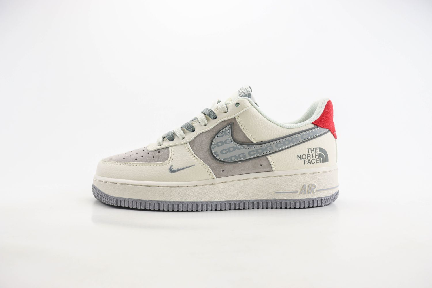 Nike Air Force 1 Low x the north face 18