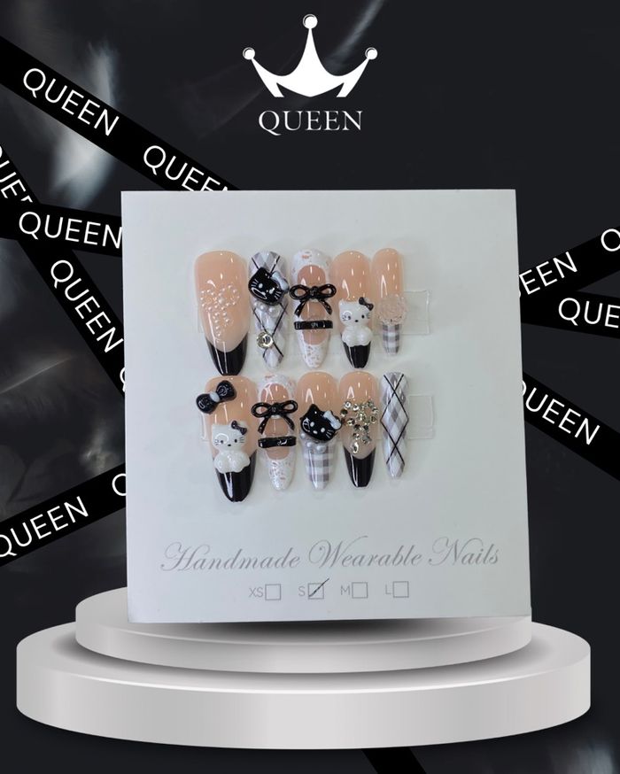 Наадаг хумс 