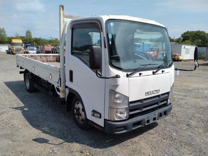 ISUZU truck