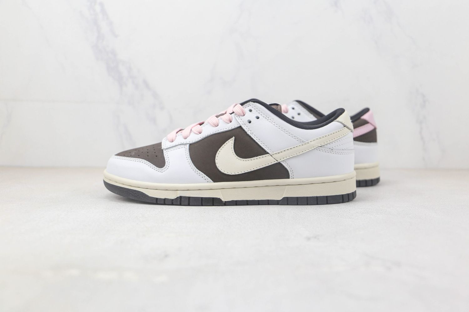  NIKE Dunk SB Low x Reversal Mocha”