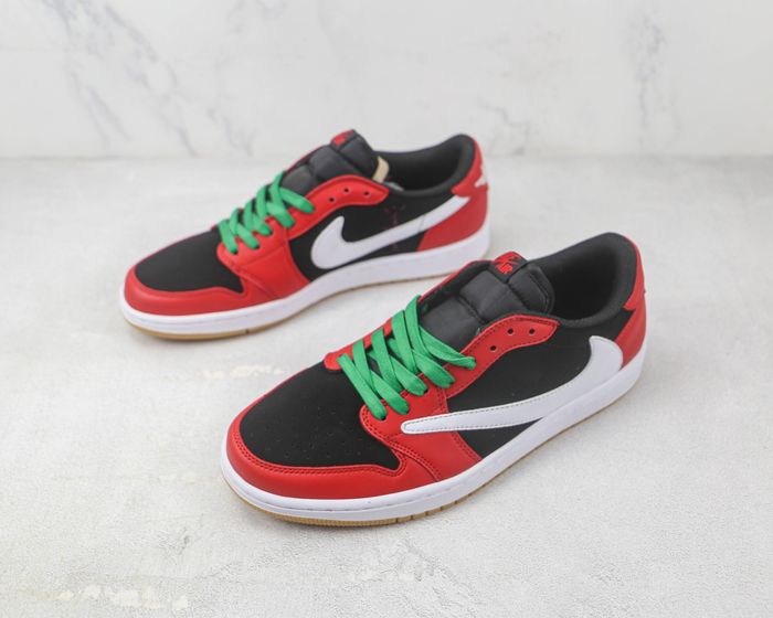 Travis Scott - Black Very Berry