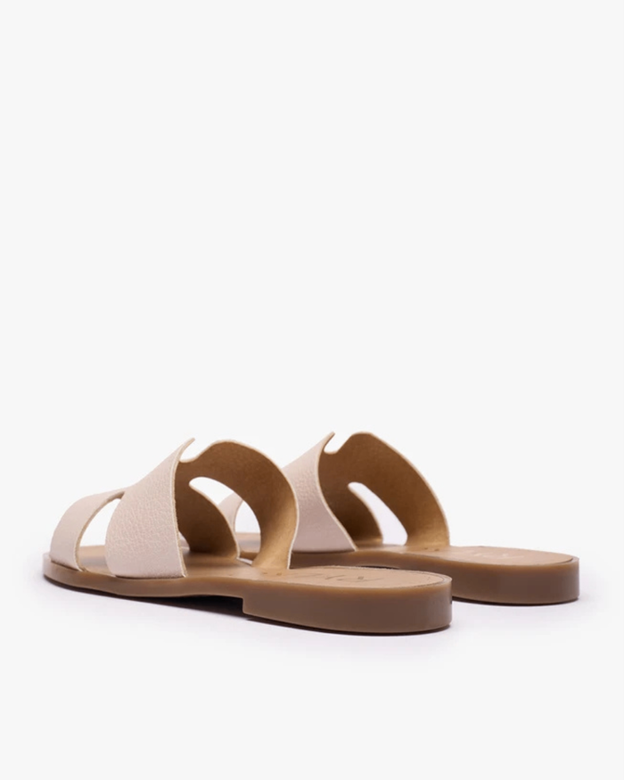 SANDALS / Сандал 