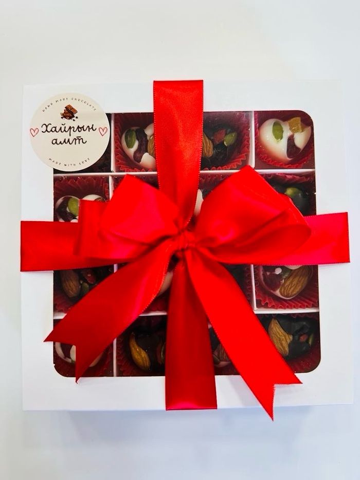 Зүрхэн шоколад 