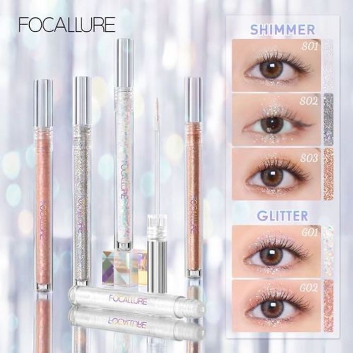 Glittering liquid eyeshadow