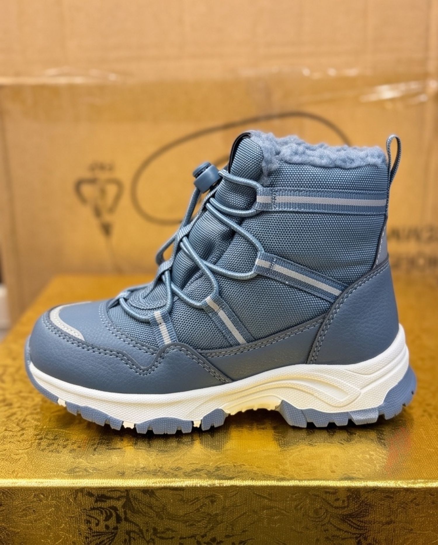 Snowboot blue