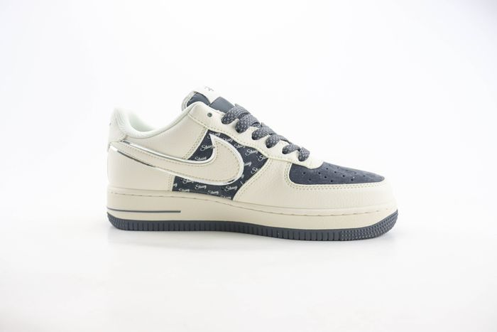 Nike Air Force 1 Low x Stussy 40