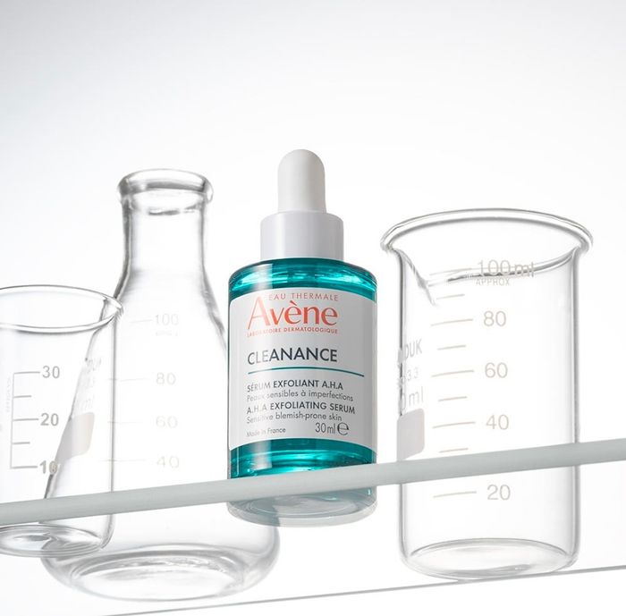 Avene A.H.A exfoliating serum