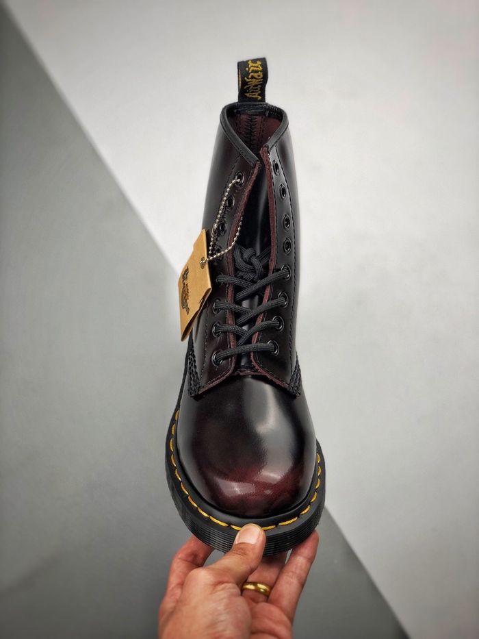 Dr.Martens 1460 8-eye “Cherry Red Arcadia”