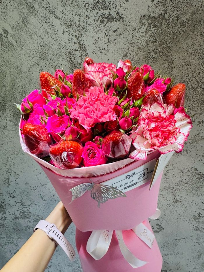 Мини сарнайтай гүзээлзгэнэ