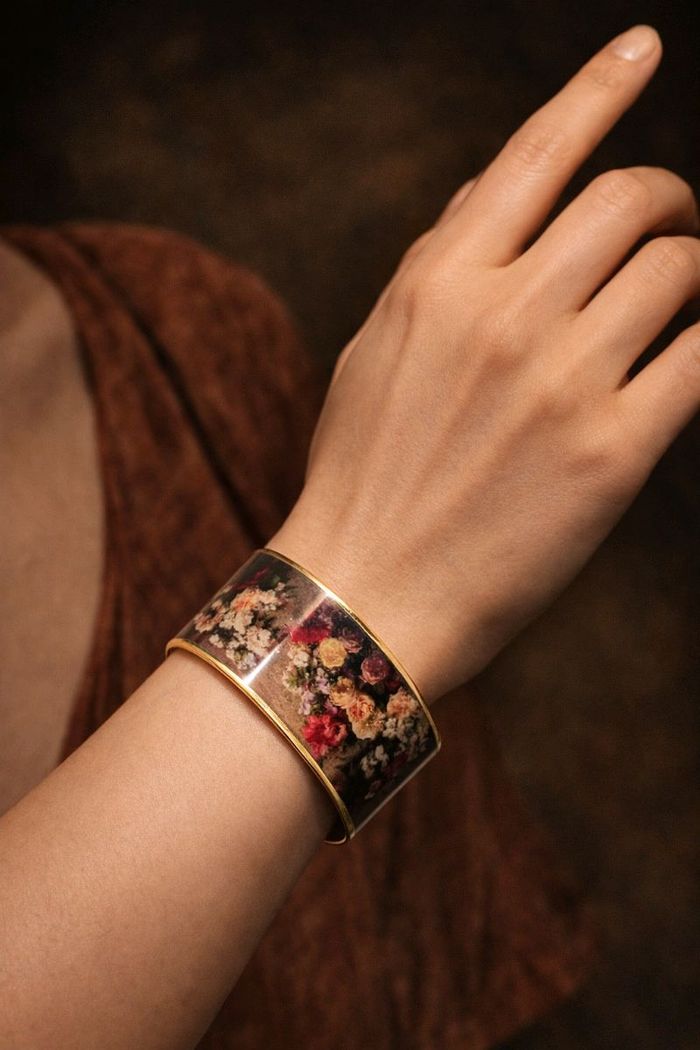 Зуны цэцэгс бугуйвч