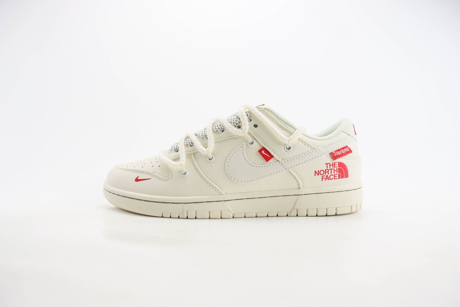 Nike SB Dunk Low x The North Face 29