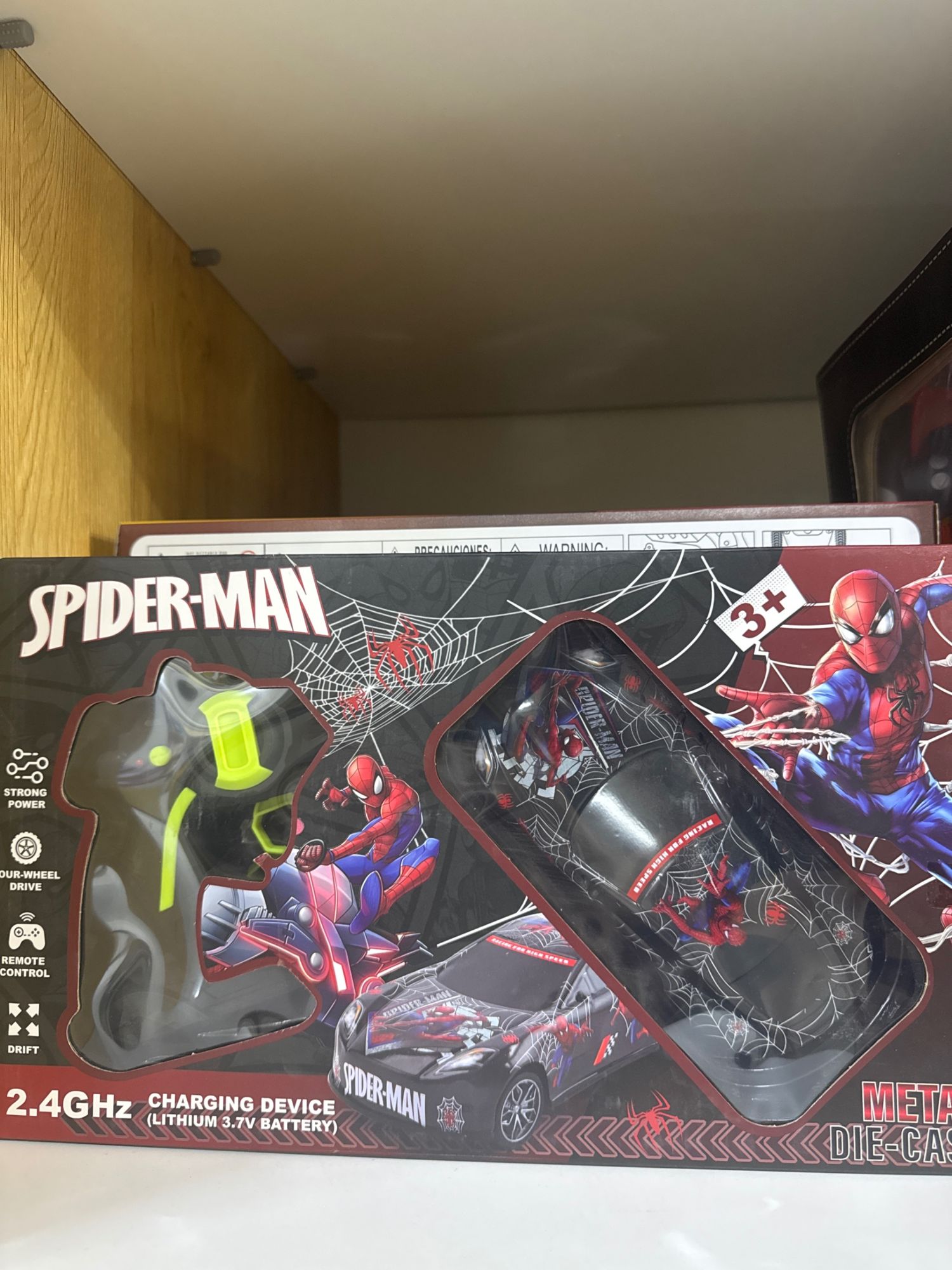 2941 - Spiderman Удирдлагатай машин 