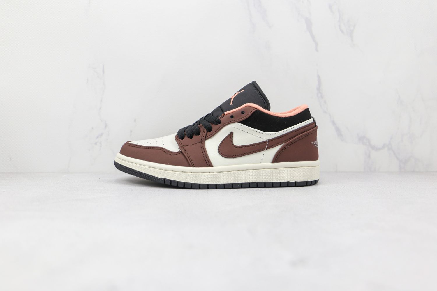 Air Jordan 1 Low SE Light Chocolate Mocha Black Shoes