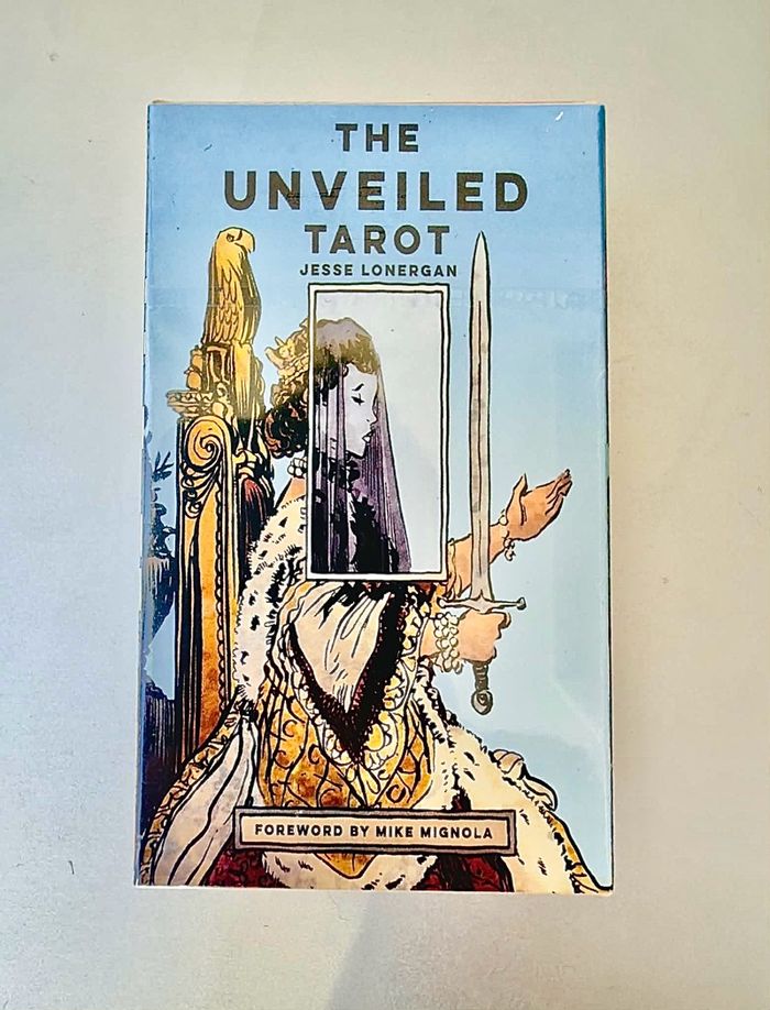 The Unveiled тарот хөзөр