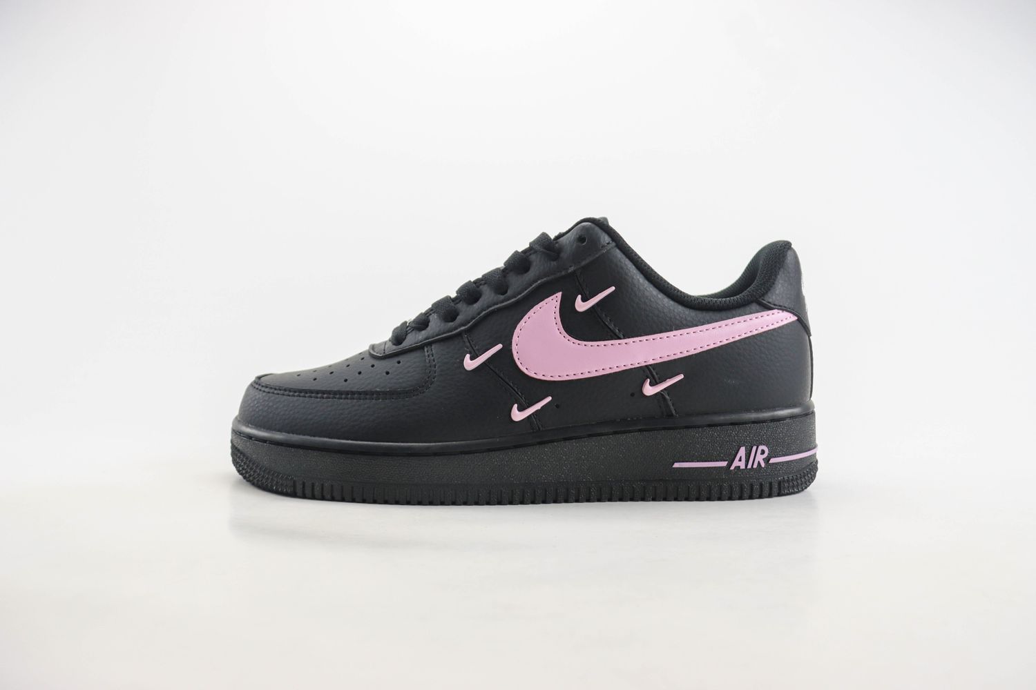 Nike Air Force 1 Low 153