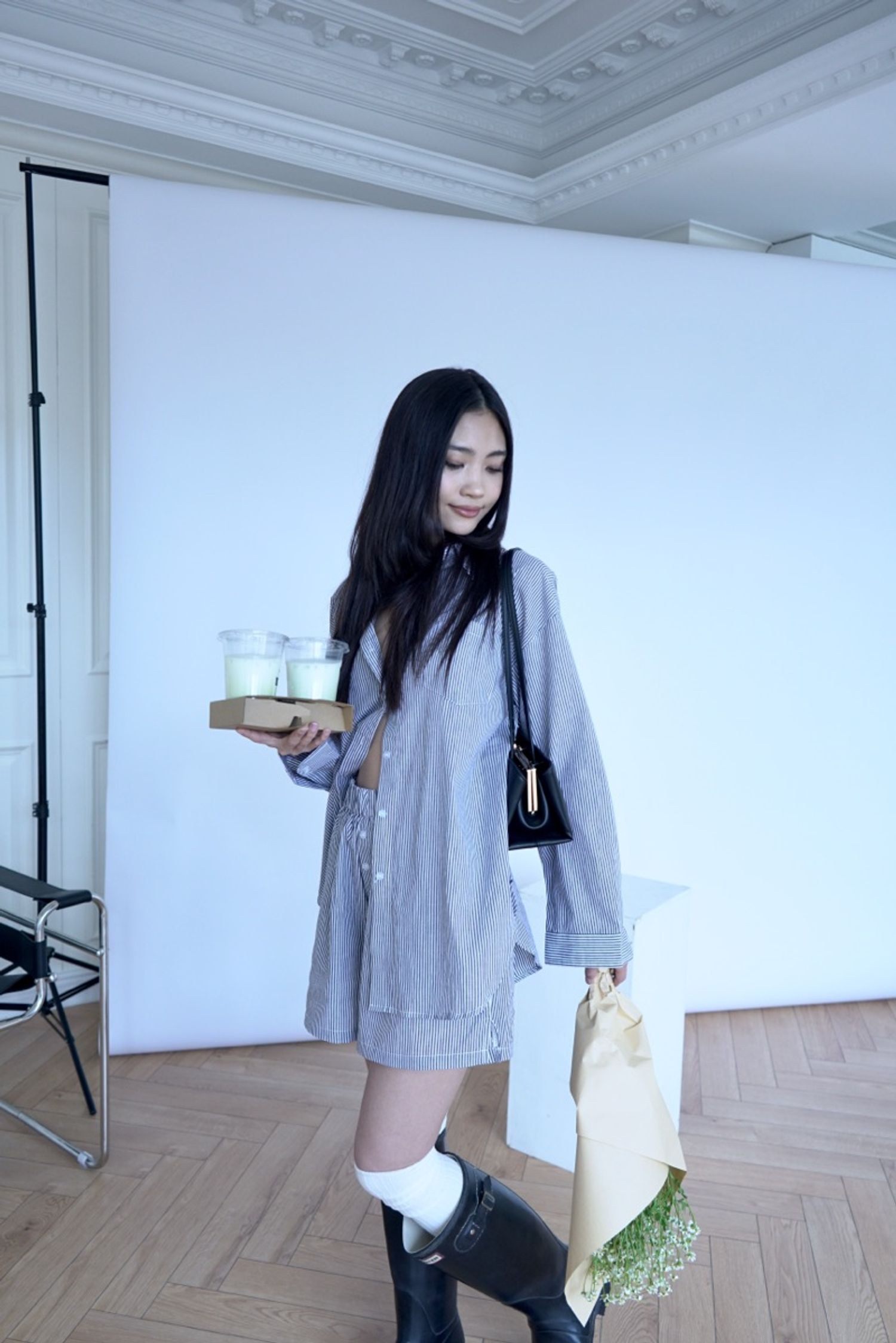 https://cdn.zochil.shop/35c57ec4-f167-43ca-b11f-ae7ff45a4ca1_t1500.jpg