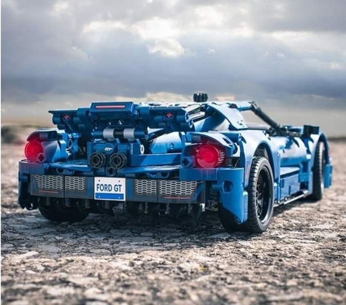 Ford GT