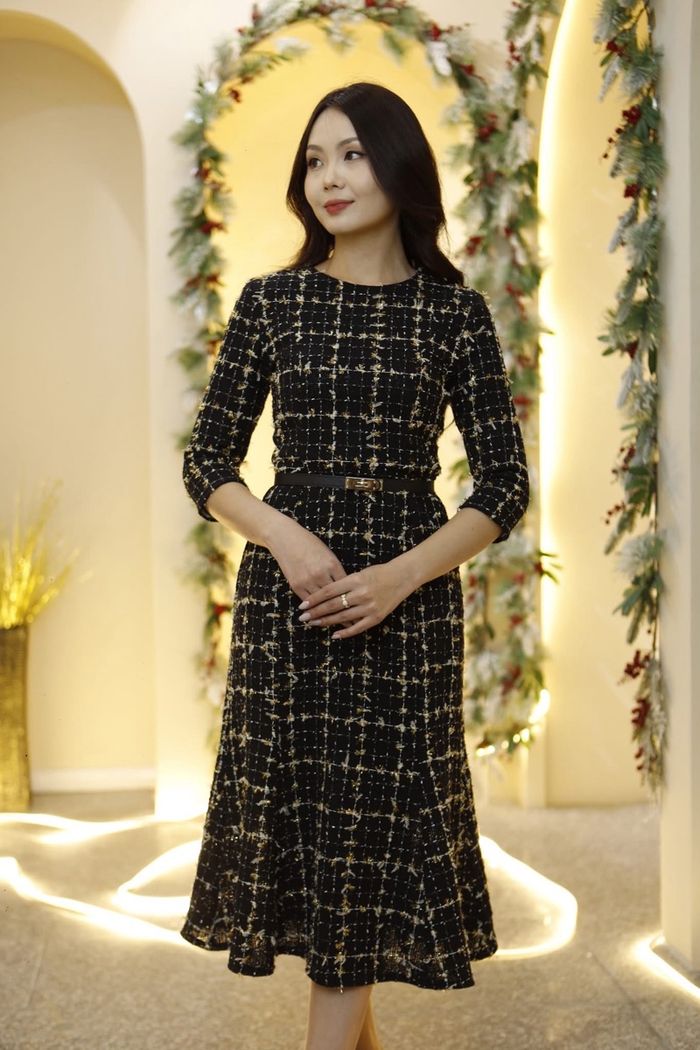 Саатай ганган твийд даашинз 