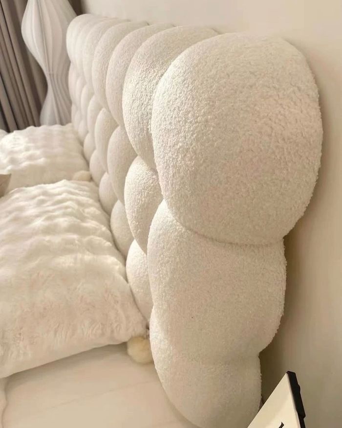 Орны толгойд угладаг зөөлөвч