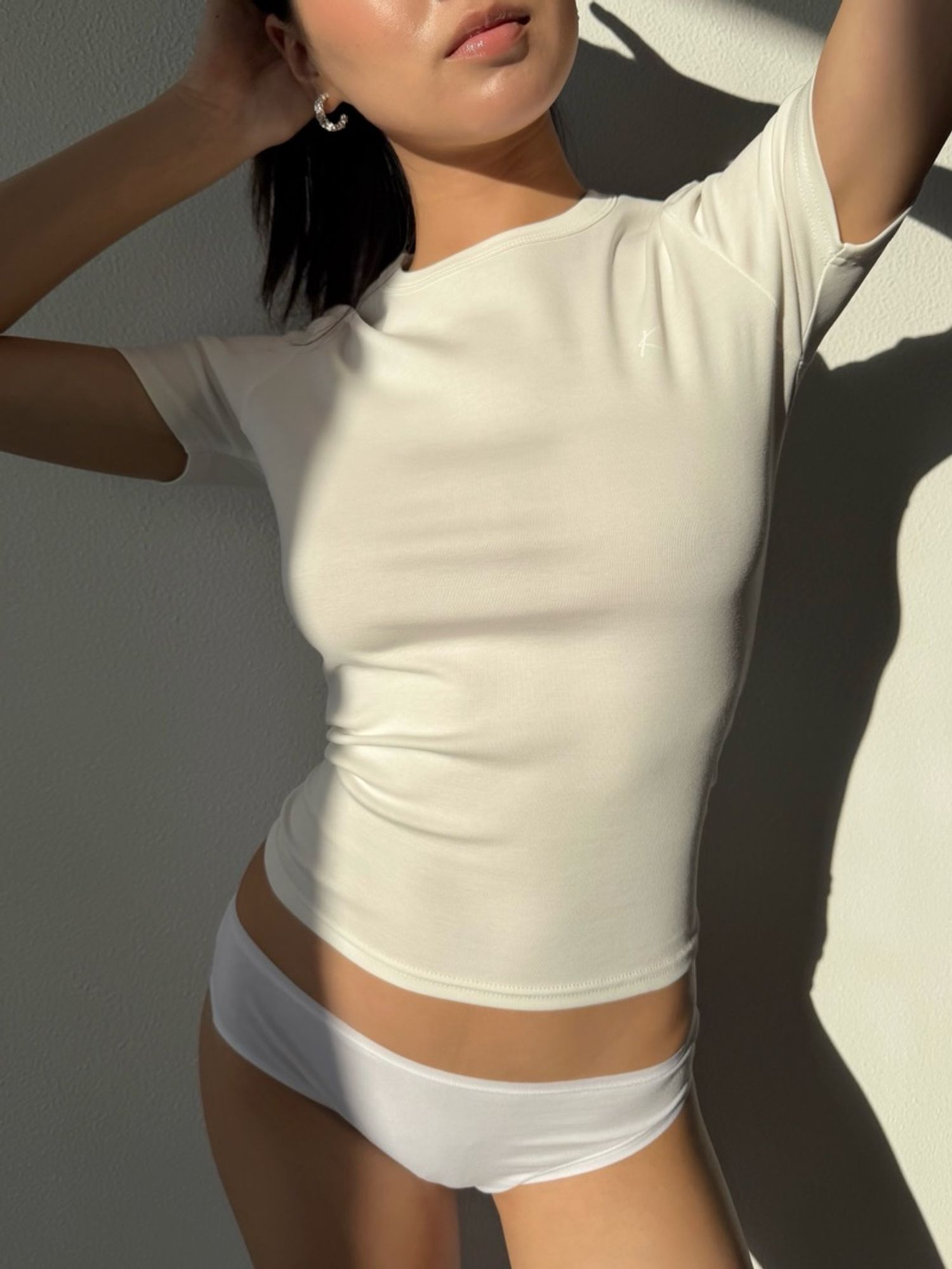 S BASiC TEE  