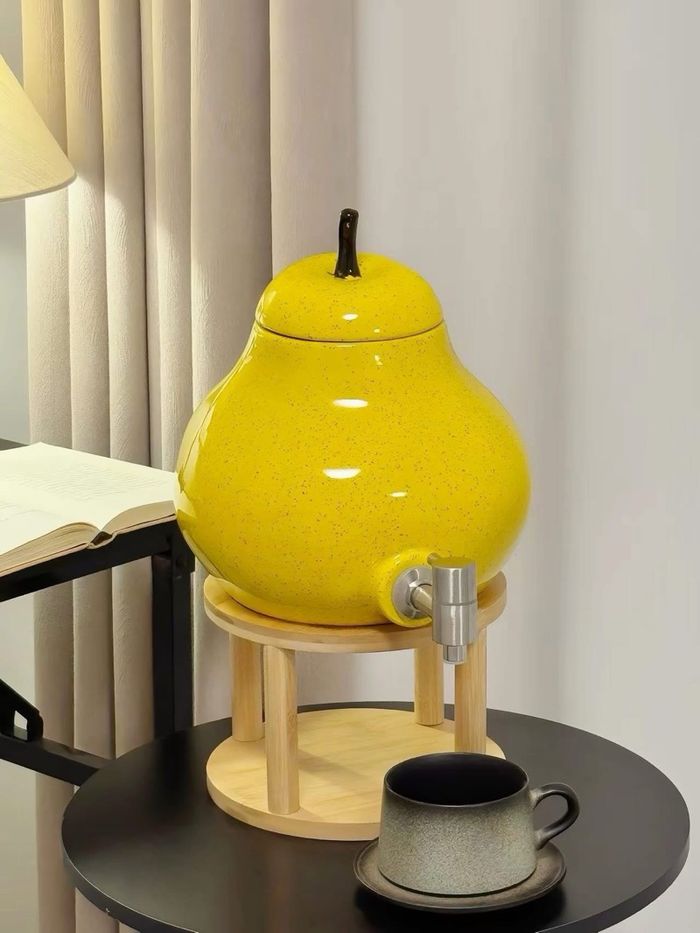 Лийрэн хэлбэртэй усны сав 