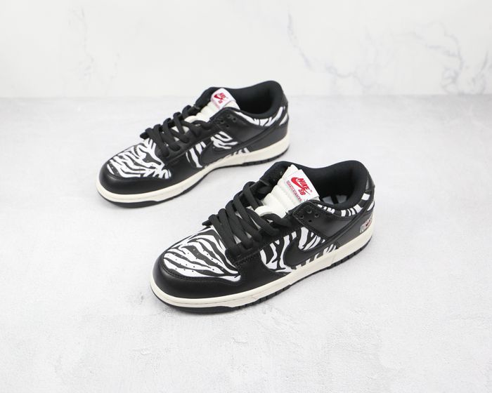 Quartersnacks x Nike SB Dunk Low 'Zebra'
