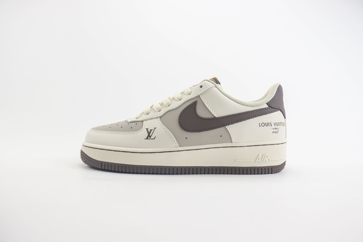 Nike Air Force 1 Low x LV 44