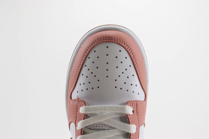 Nike Dunk Low Red Stardust