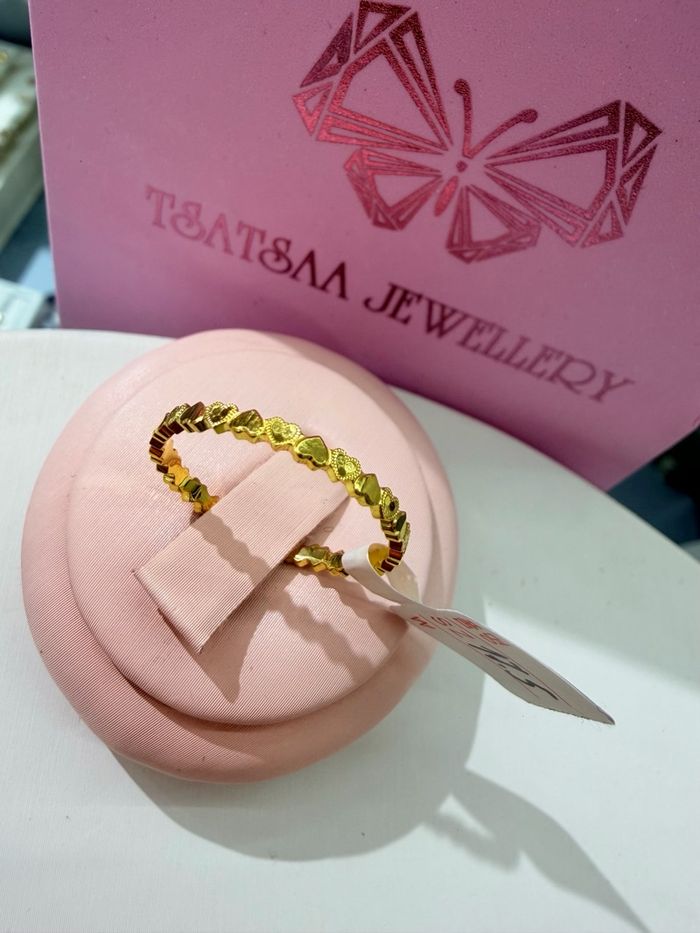 750 aлтан бөгж 17,5 size