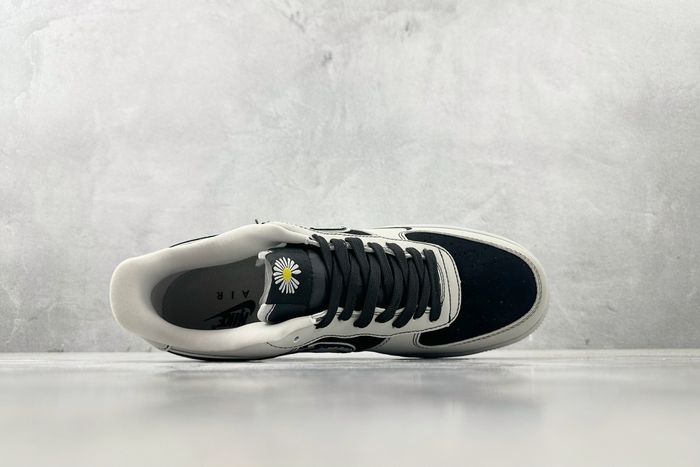 Airforce x Peaceminusone 01